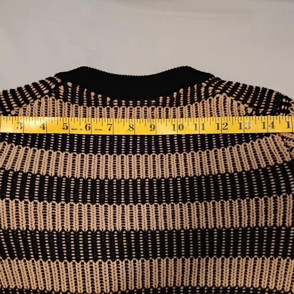 Banana Republic striped cardigan knit jacket. Cozy, textured jacquard knit - Picture 4 of 7